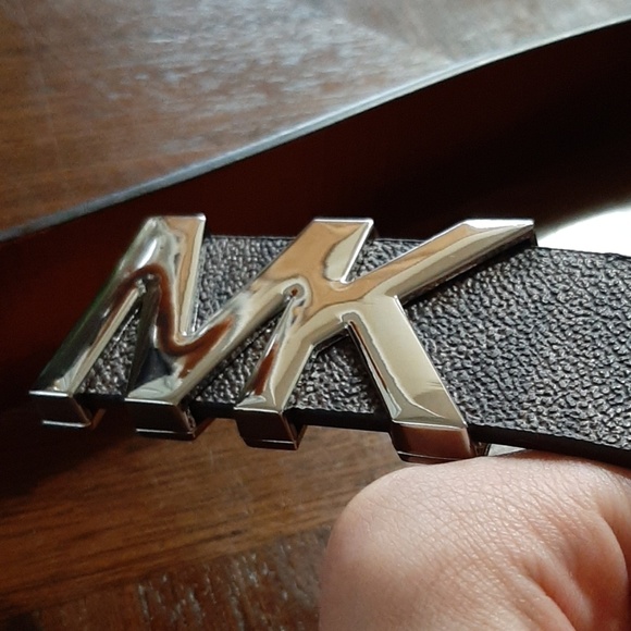 Genuine leather Michael Kors belt - Picture 2 of 3